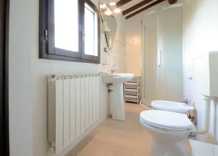 1 Bedroom Lovely In Prázdninový dům *