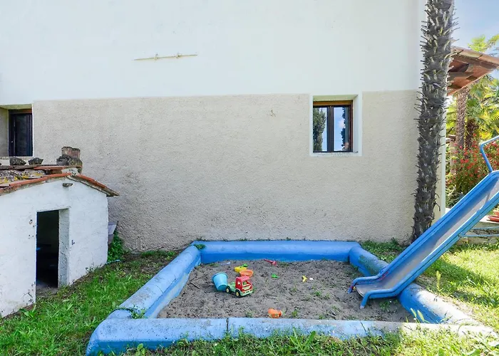 1 Bedroom Lovely In Prázdninový dům Palaia
